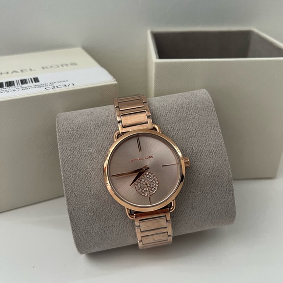 Michael Kors Women's Watch Portia, - Picture 2 of 5